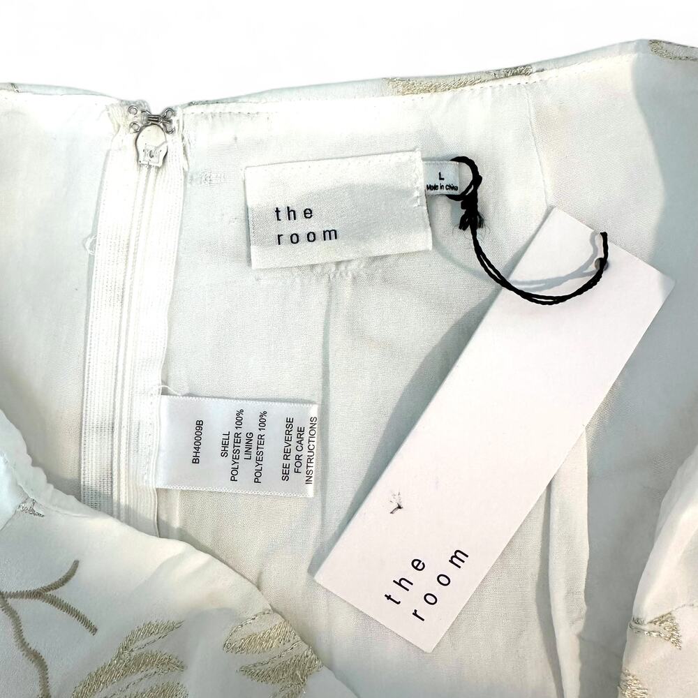 The Room Arc & Co NWT Women's Embroidered Chiffon Shorts L Cream Gold Floral - Picture 5 of 8